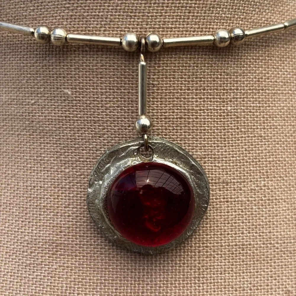 Silver tone Choker Necklace with Red Garnet-Style glass Pendant
